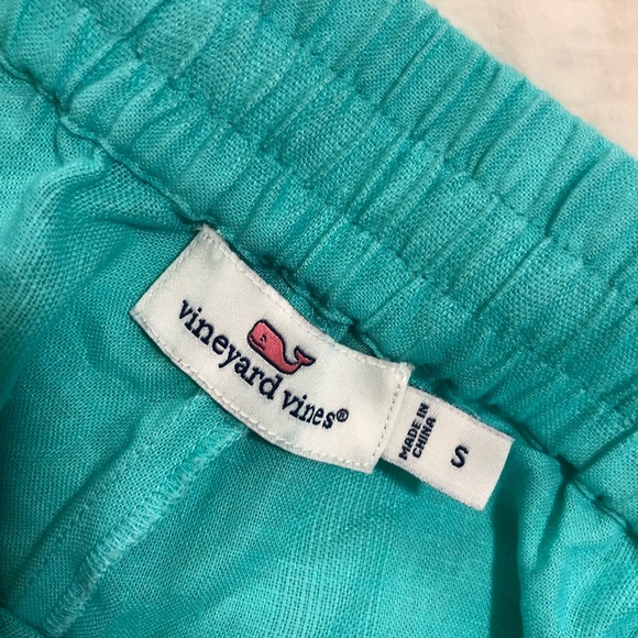 Shorts - Picture 3 of 3